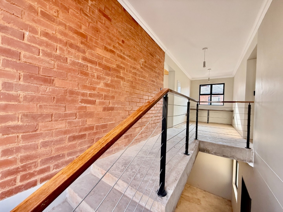 3 Bedroom Property for Sale in Magalies Golf Estate North West